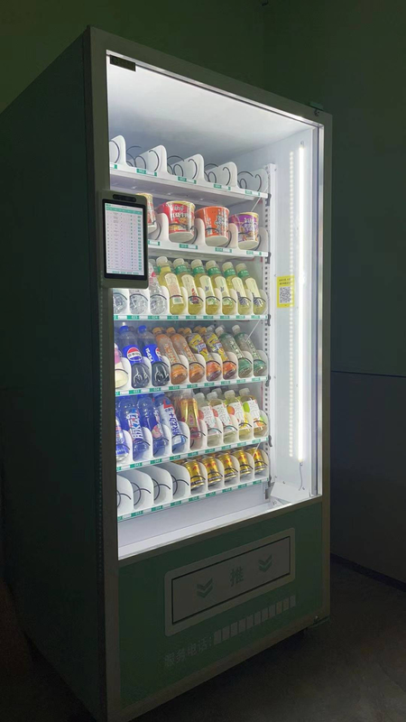 Self - Service Vending Machine Untuk Bandara Menawarkan Perjalanan - Camilan dan Minuman Ramah