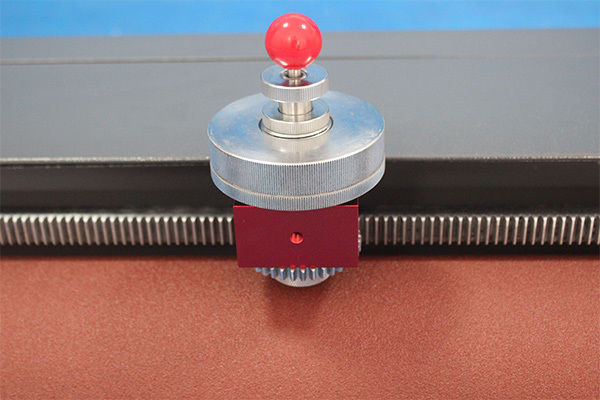 Mesin Uji Abrasi DIN ISO 4649 Instrumen Uji Tekstil yang Sesuai untuk Menghitung Hasil