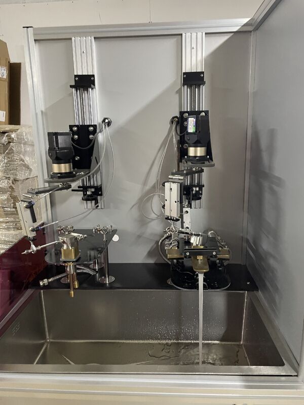 Penguji Umur Sakelar Keran Profesional EN817, Sirkulasi Air Otomatis dengan Pemanasan, Pengujian Simultan 2-Stasiun untuk Evaluasi Ketahanan Keran