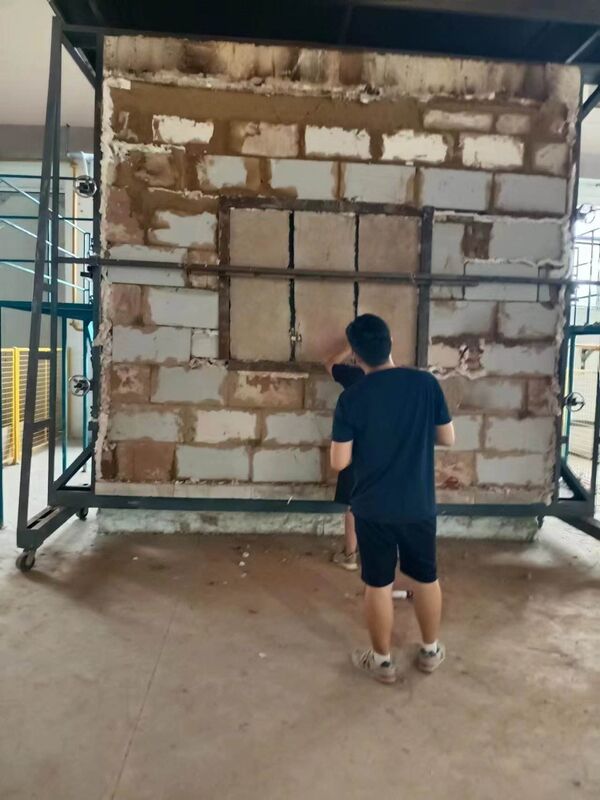 ISO 834 sesuai dengan tungku uji tahan api vertikal dengan suhu 1200 °C dan konstruksi modular