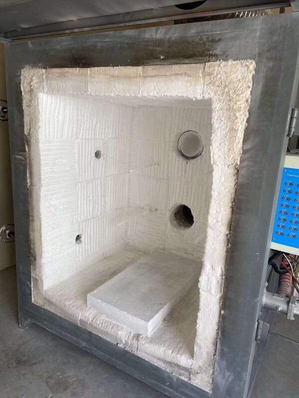 ISO 834 sesuai dengan tungku uji tahan api vertikal dengan suhu 1200 °C dan konstruksi modular