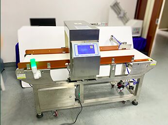 Mesin Pengolahan Makanan Metal Detector Conveyor HACCP FDA CE untuk Daging Roti Sarapan